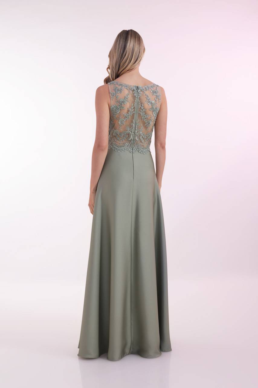 Laona SLEEK PRINCESS DRESS Besticktes Maxikleid aus Satin Begrenzt auf 3 Tage