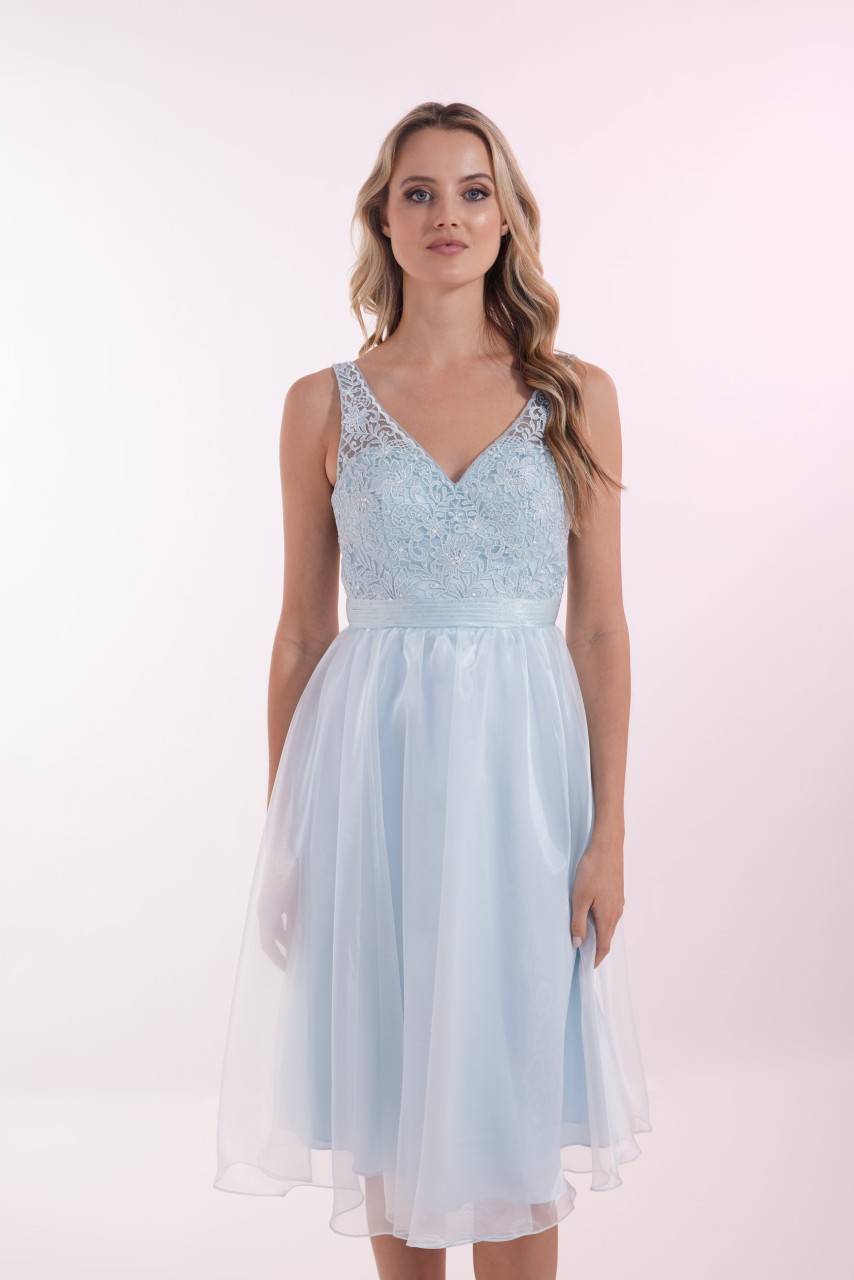 Laona SILKY SHINE DRESS Besticktes Midikleid mit V-Ausschnitt und Taillengürtel Rabatt