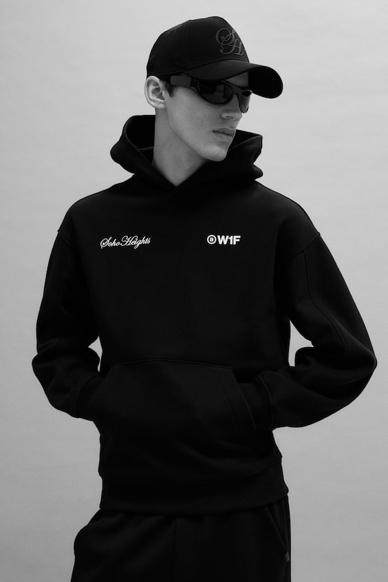 HM Bedruckter Hoodie in Oversized Fit Riesige Ersparnisse