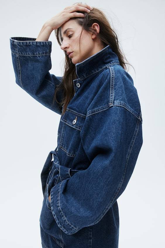 HM Denimjacke mit Bindegürtel Kostenloser Versand