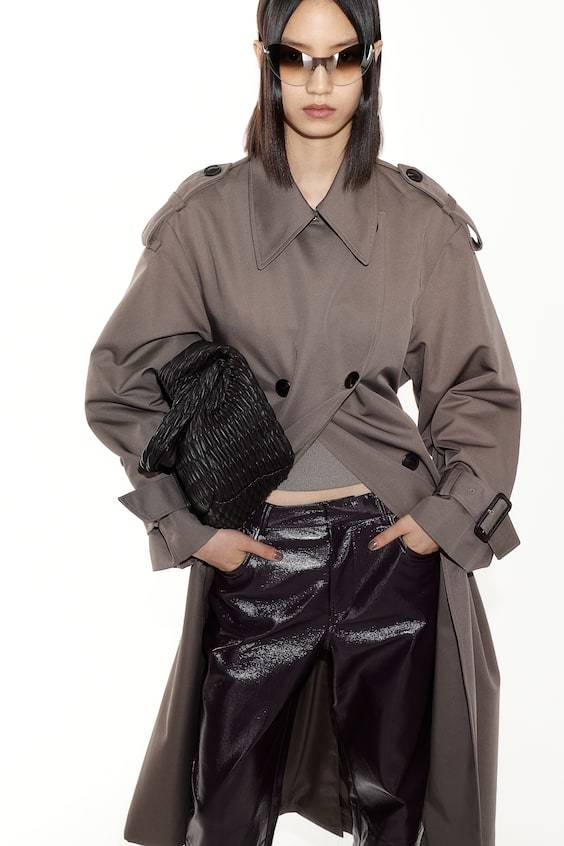HM Straight coated trousers Rabatt