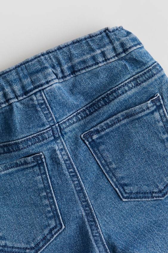 HM Bestickte Jeans Zeitlich begrenztes Angebot