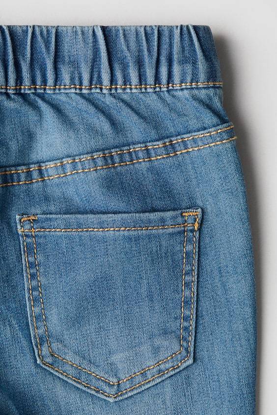 HM Superstretch Flared Leg Jeans Letzte 2 Tage