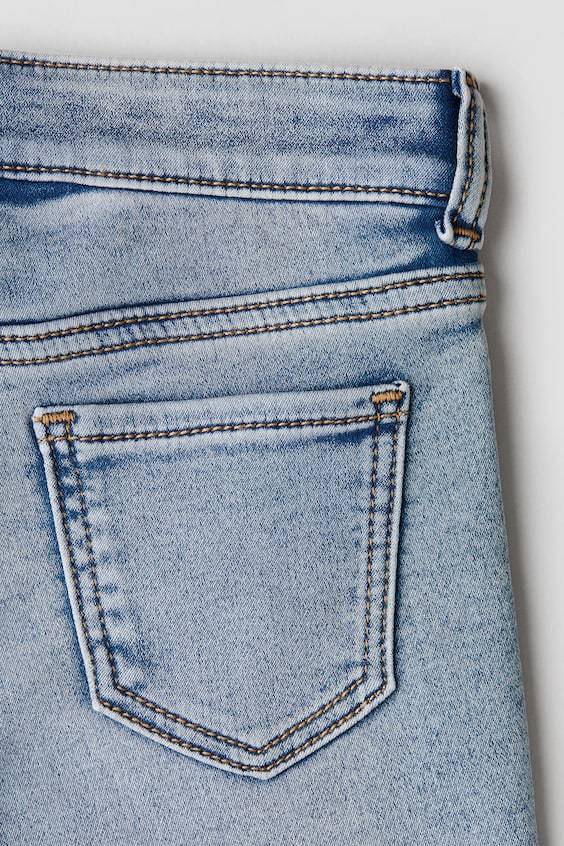 HM Super Soft Flared Leg Jeans Vierteljährliche Förderung