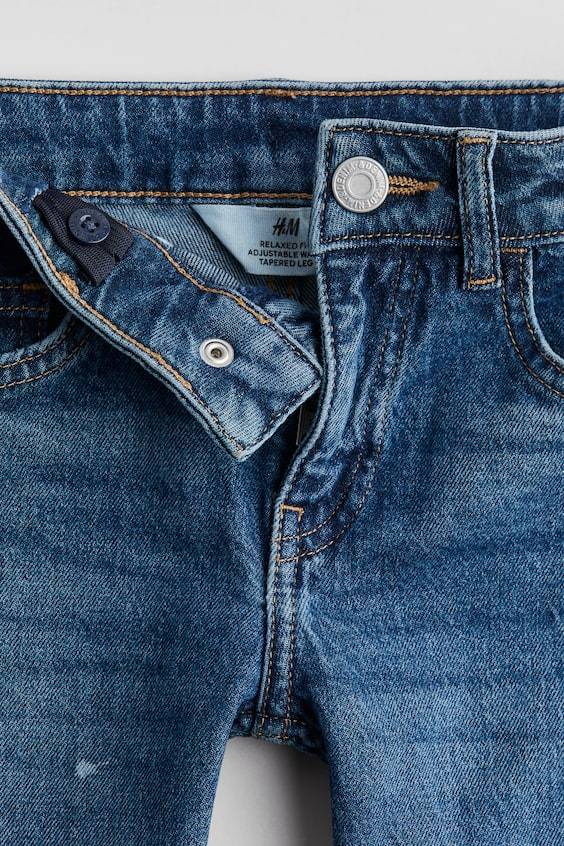 HM Relaxed Tapered Fit Jeans 50% Rabatt mit kostenlosem Versand
