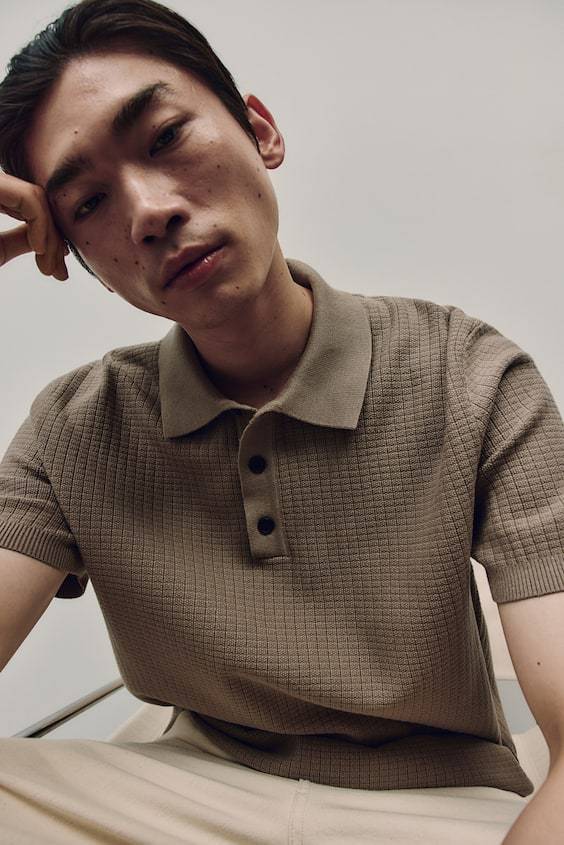 HM Poloshirt mit Struktur in Regular Fit Fabrikverkauf