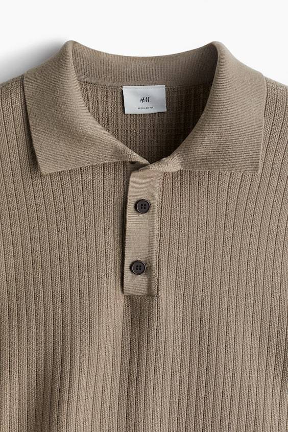 HM Poloshirt mit Struktur in Regular Fit Fabrikverkauf