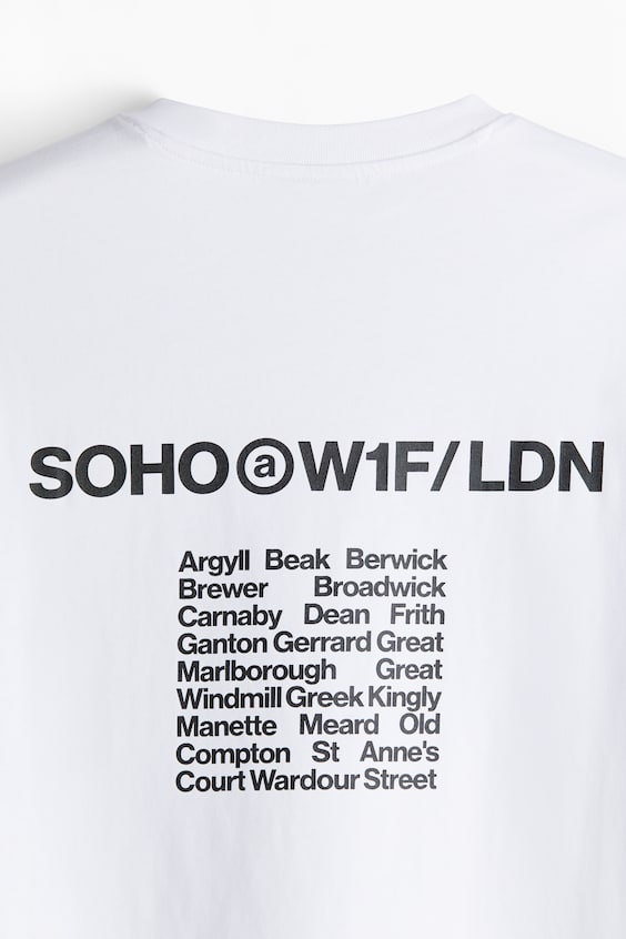 HM Bedrucktes T-Shirt in Loose Fit Black Friday