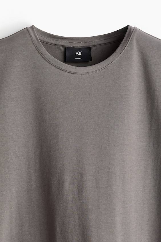 HM T-Shirt in Slim Fit Cyber Monday