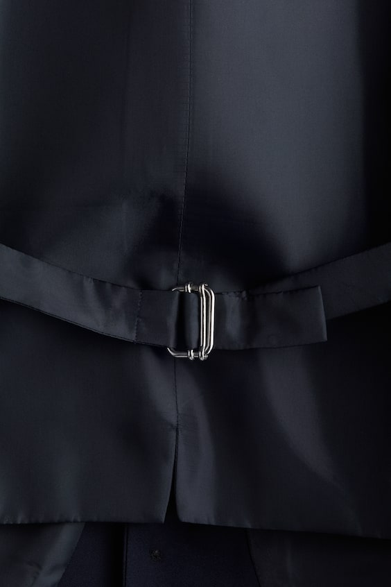 HM Anzugweste in Slim Fit Sonderangebote