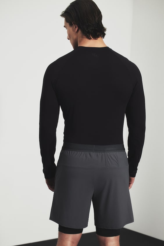 HM Muscle Fit sports top in DryMove™ Letzte 2 Tage