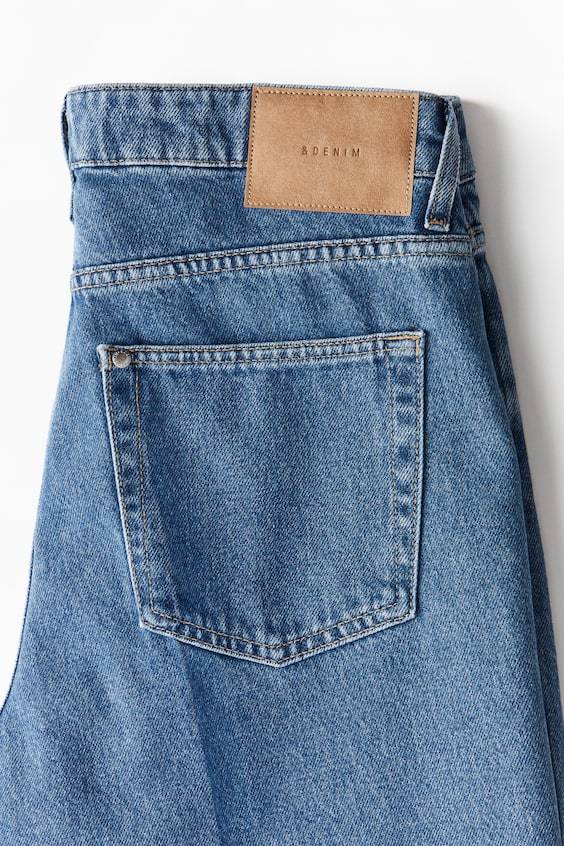 HM Straight Regular Jeans Große Rabatte