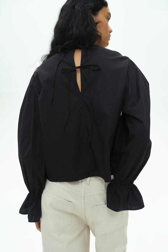HM Baumwollbluse mit Bindedetail Nur noch ein Tag übrig