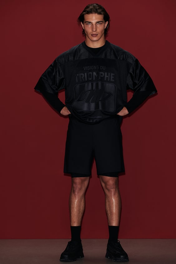 HM Loose Fit Printed sports top in DryMove™ Weihnachtsangebot