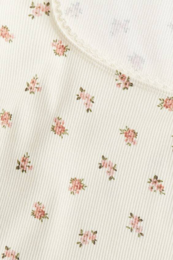HM Baumwolltop mit Picot-Besatz Wochenangebot