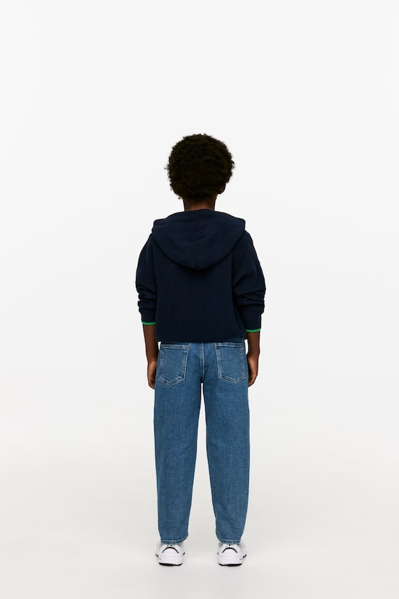 HM Stretch-Jeans mit schmal zulaufendem Bein Flash Sale