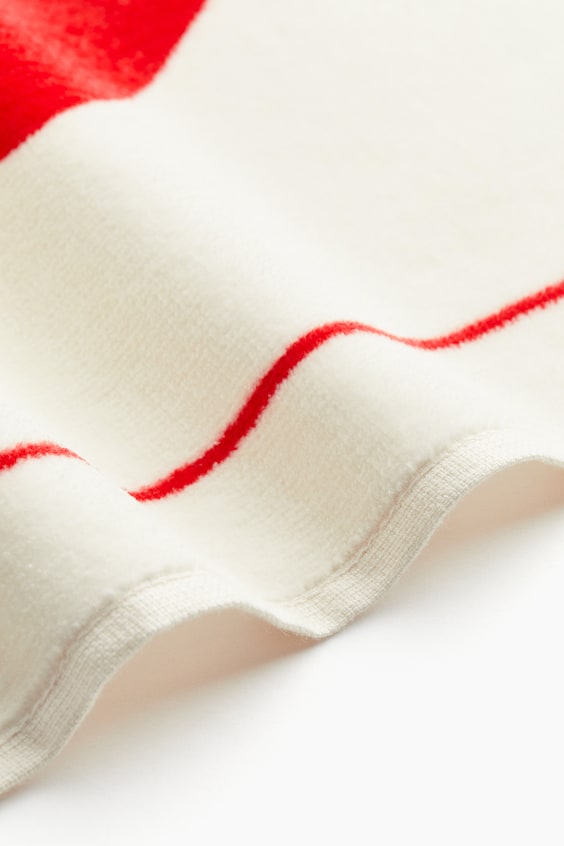 HM Gästehandtuch aus Velours mit Motivdetail Top Angebot