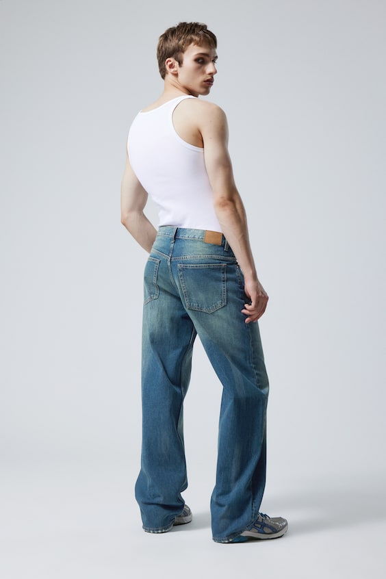 HM Lockere Jeans Sphere mit tief sitzendem Bund Angebote