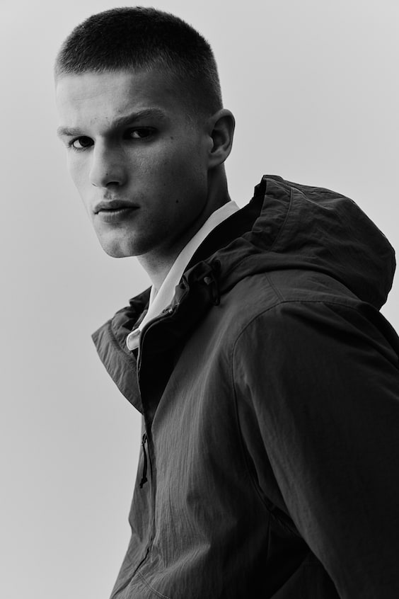 HM Windjacke in Regular Fit Rabatt