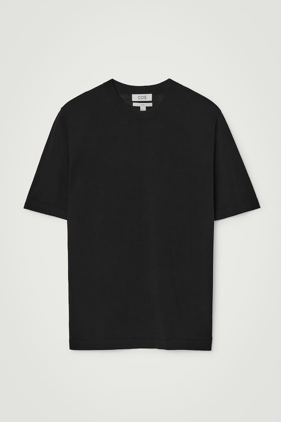 HM SCHMAL GESCHNITTENES STRICK-T-SHIRT AUS SEIDE Lagerräumung