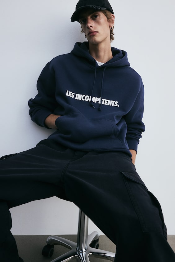 HM Bedruckter Hoodie in Oversized Fit Bis zu 65% Rabatt