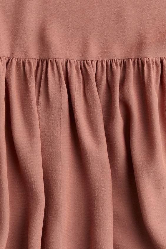 HM Kleid mit V-Ausschnitt zollfrei