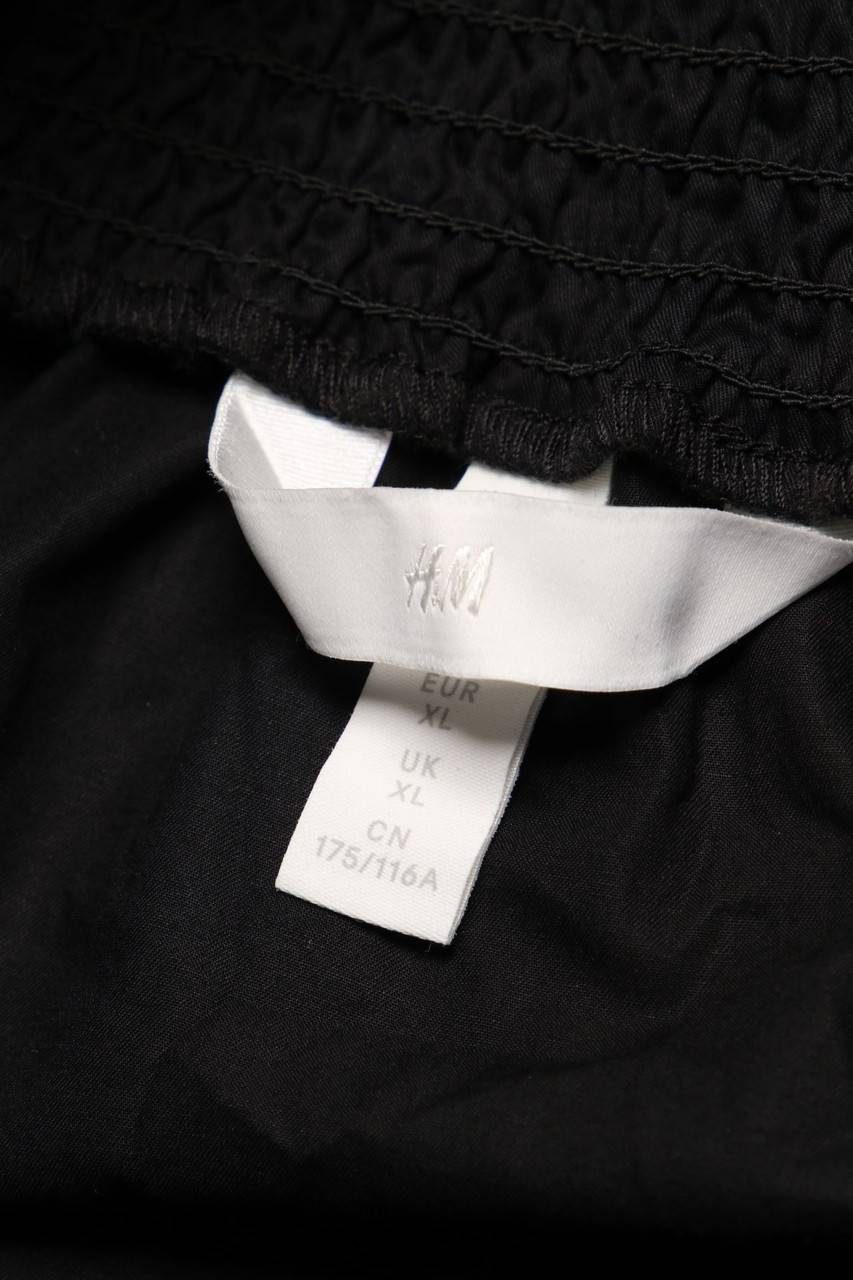 Carou H&M Kleid mit Raffungen Bis zu 65% Rabatt