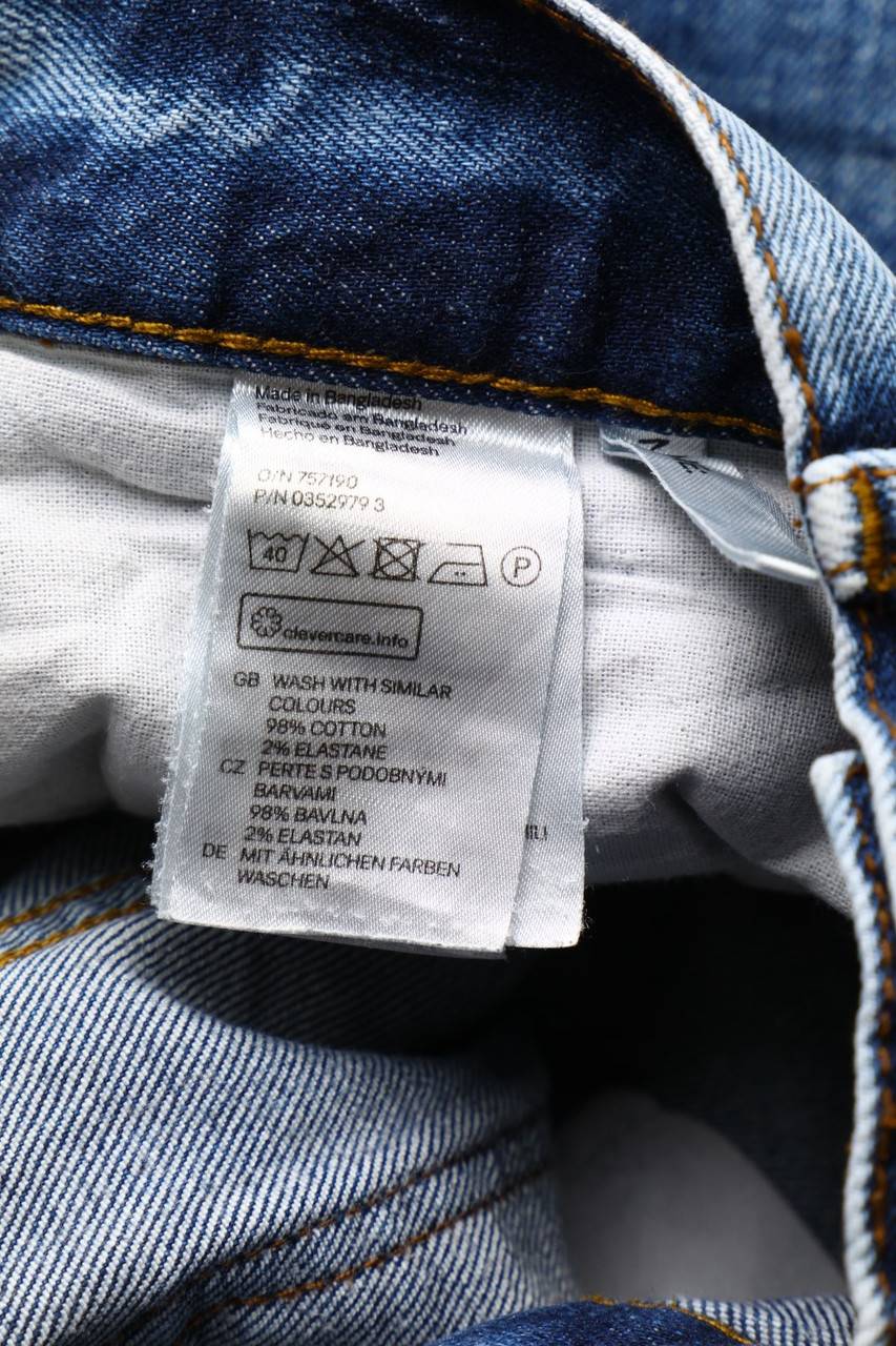 Carou H&M distressed Denim-Shorts Heißer Verkauf