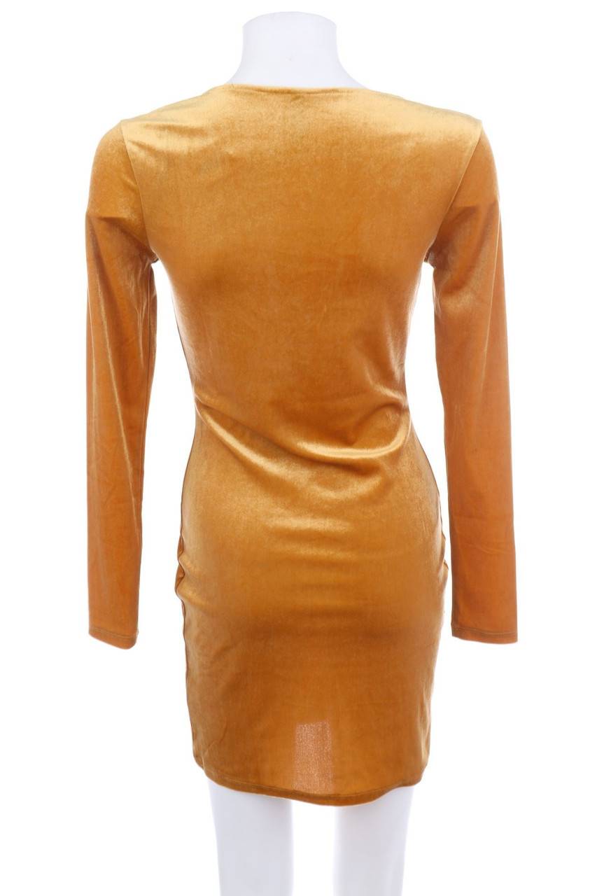 Carou H&M DIVIDED Samt-Kleid Bis zu 65% Rabatt
