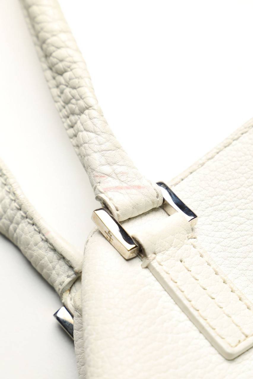 Carou Loro Piana Handtasche mit Logo-Applikation Muttertagsangebot