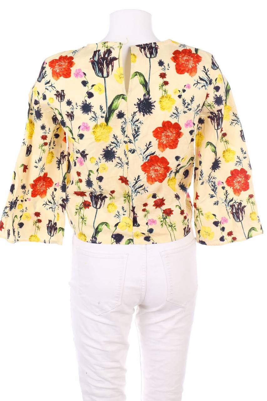 Carou H&M Bluse mit Blumen-Print zum Knoten Verkauf