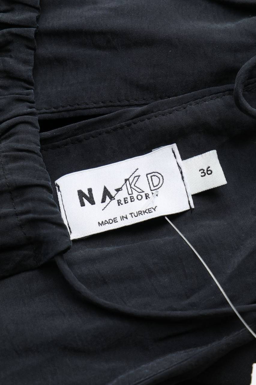 Carou NA-KD Top mit Rückenausschnitt Valentinstagsangebot