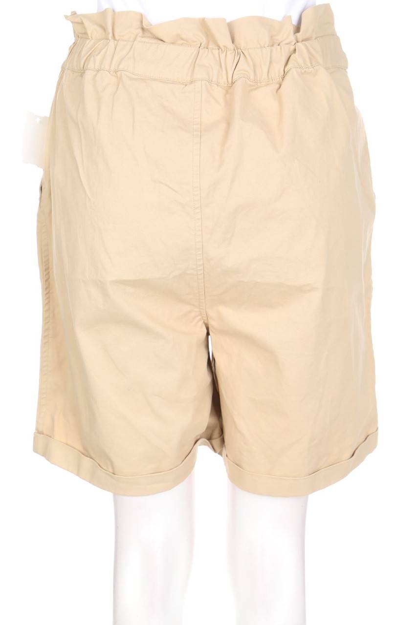 Carou SECONDHAND Shorts mit Gürtel Speichern exportieren