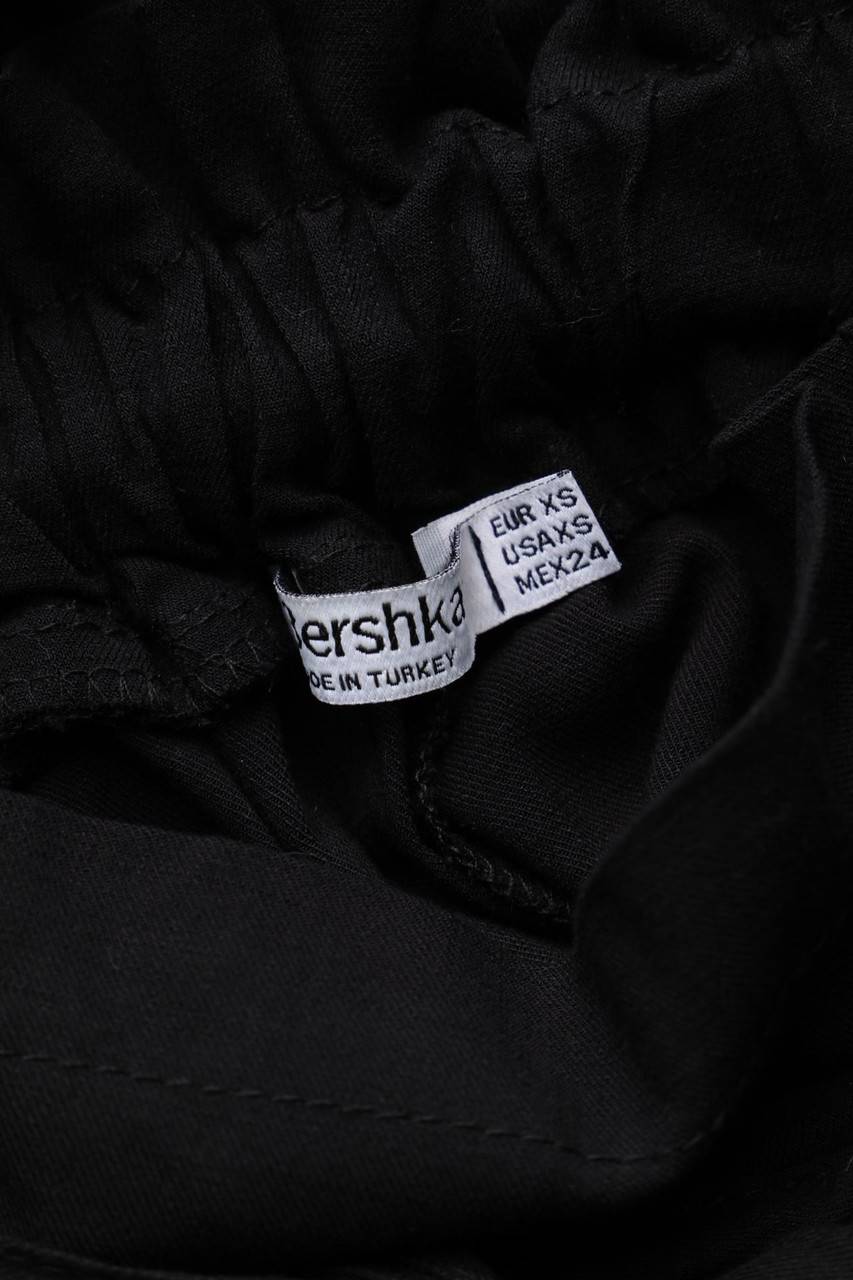 Carou Bershka Paperbag-Shorts aus Viskose Flash Sale