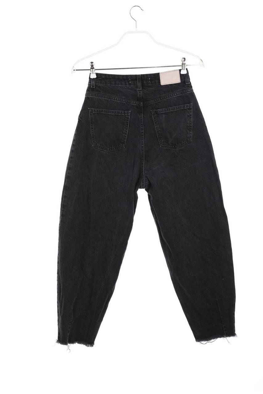 Carou ZARA Mom-Jeans Lagerräumung