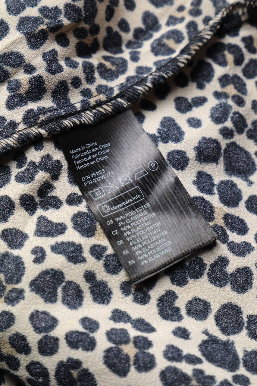 Carou H&M DIVIDED Kleid mit Leo-Print Neuheiten