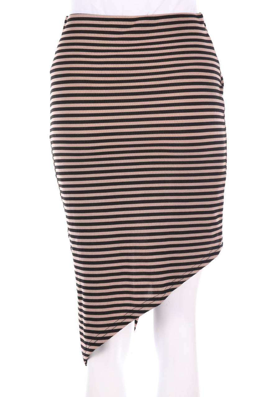Carou Boohoo Minirock mit asymmetrischem Schnitt Letzte 2 Tage