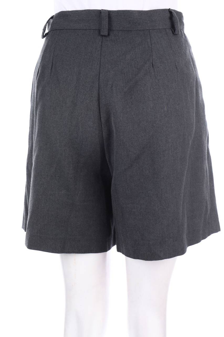 Carou SECONDHAND Bermuda-Shorts aus Baumwoll-Mix Valentinstagsangebot