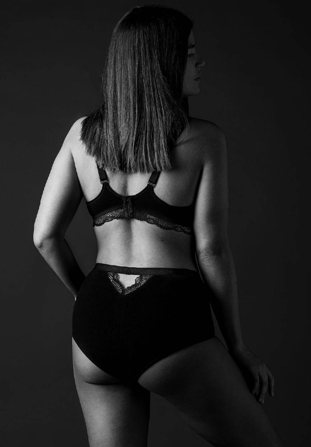 Lovjoi Panty YARROW Black Große Rabatte