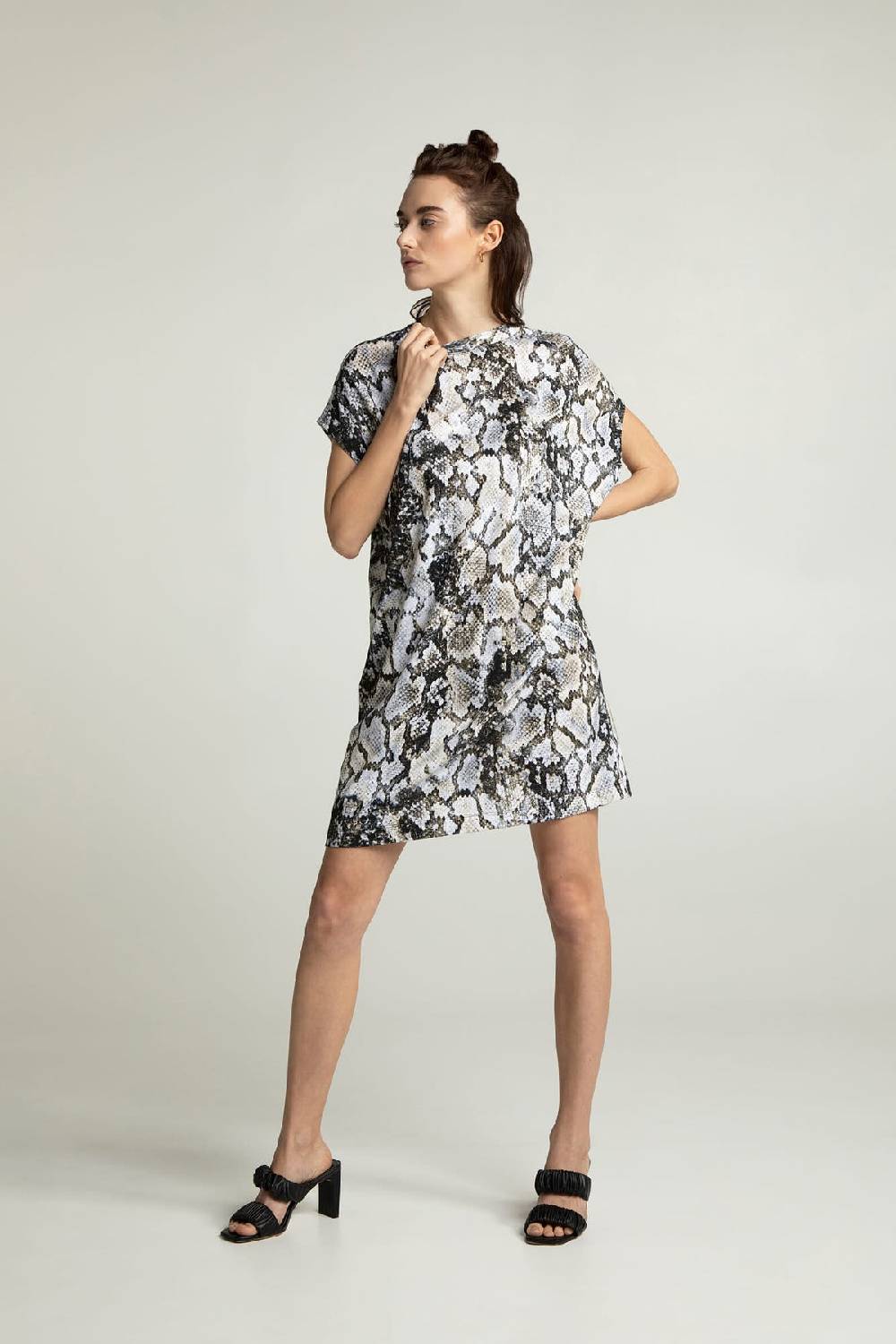 Lovjoi Dress FJELA Begrenzt auf 3 Tage