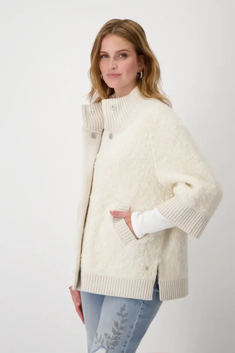 Monari Boucle Cape Super Rabatt