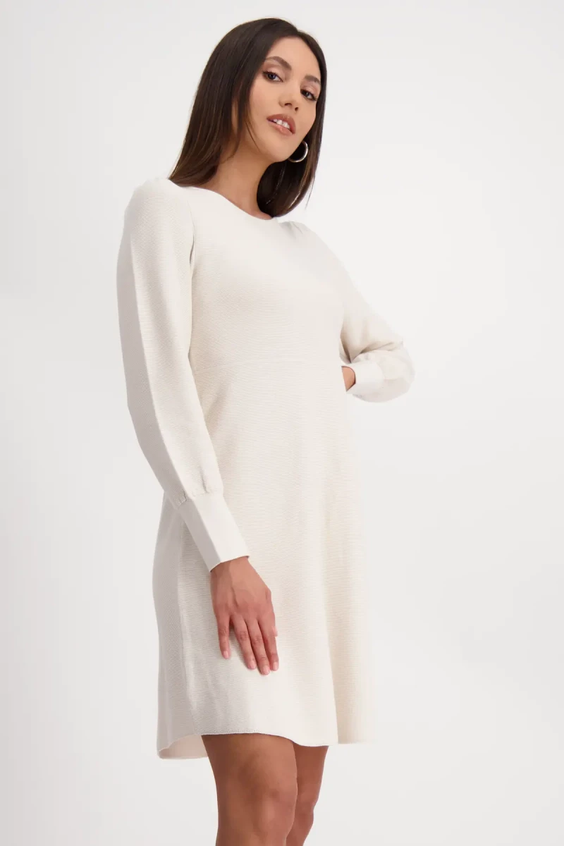 Monari Linksstrick-Kleid 2025