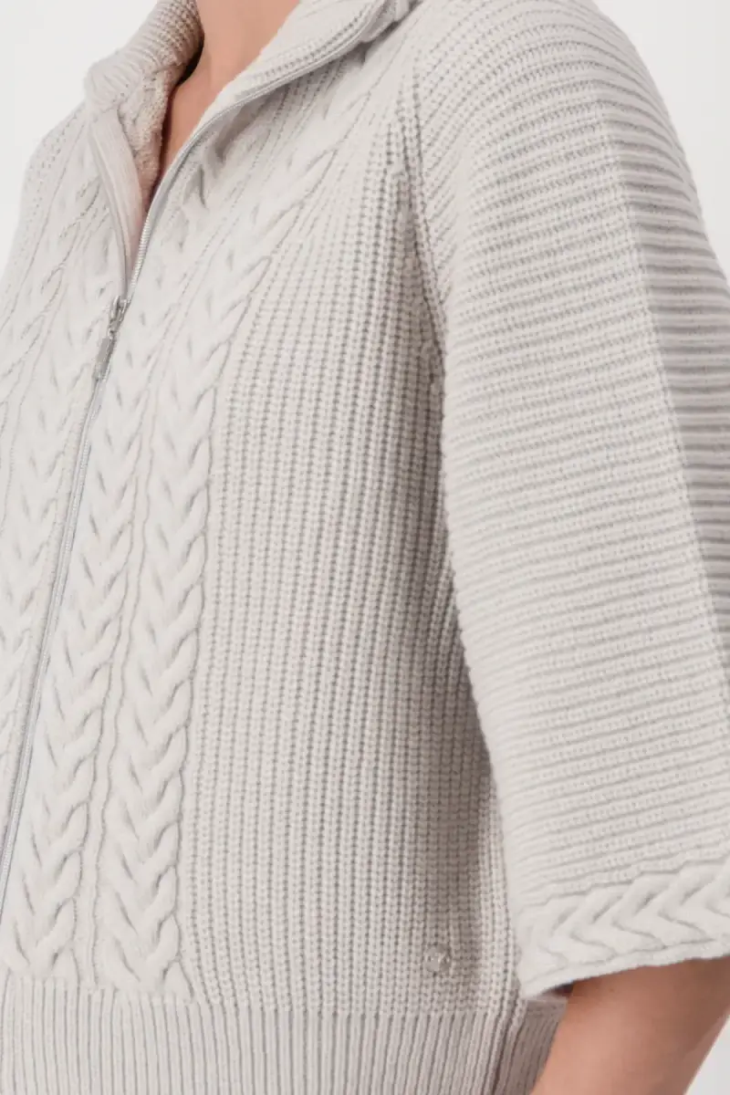 Monari Strickjacke mit weiten Ärmeln Bestseller