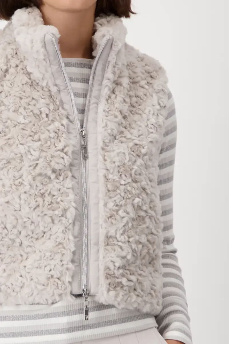 Monari Cropped-Weste mit Taschen Räumungsverkauf