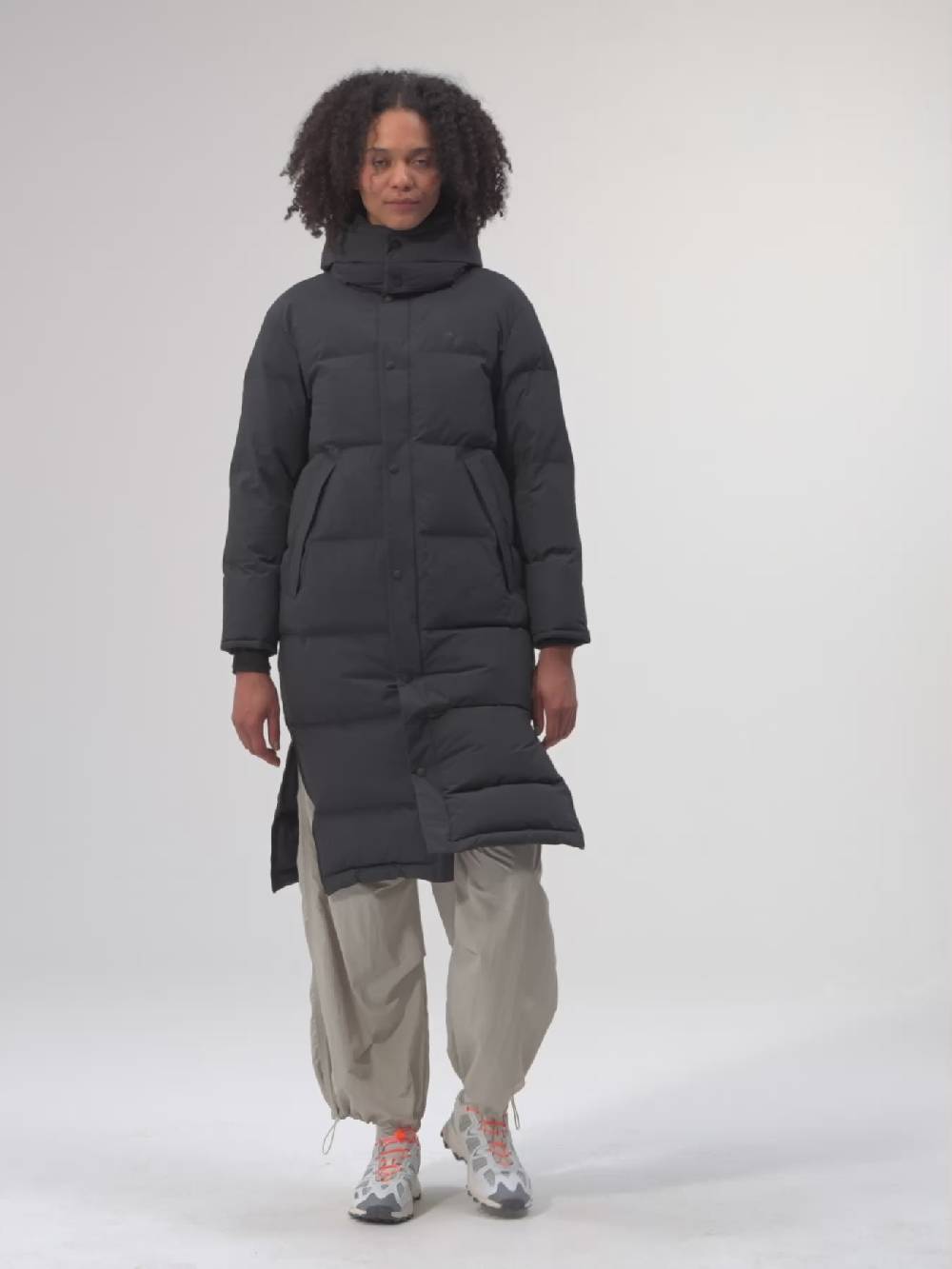 Pinqponq Puffy Parka - Peat Black (Female) Wochenangebot