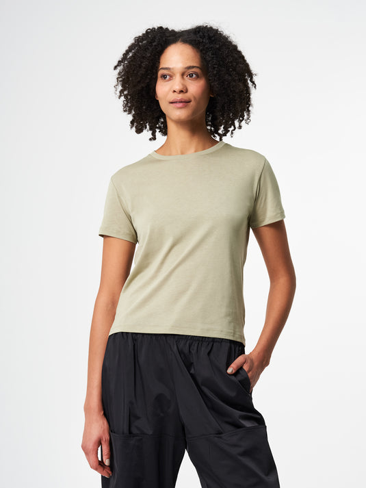 Pinqponq T-Shirt TENCEL™ - Wooden Olive (Female) Letzte 3 Tage