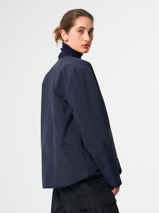 Pinqponq Reversible Jacket - Tune Navy (Unisex) 50% Rabatt mit kostenlosem Versand