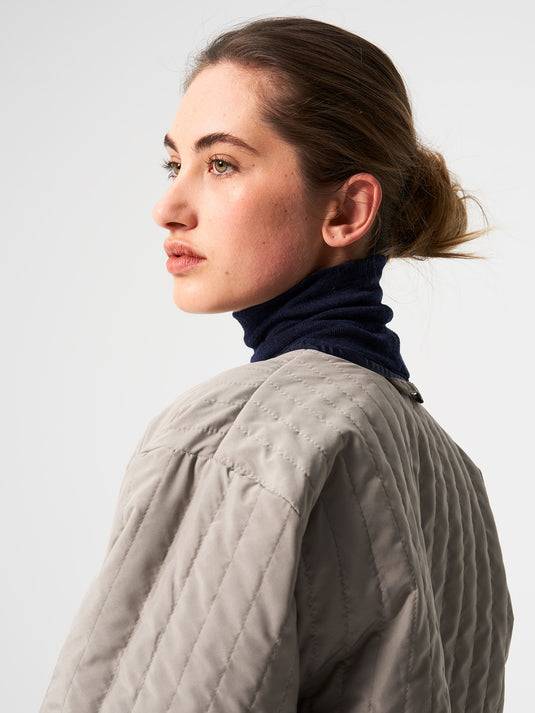 Pinqponq Reversible Jacket - Tune Navy (Unisex) 50% Rabatt mit kostenlosem Versand