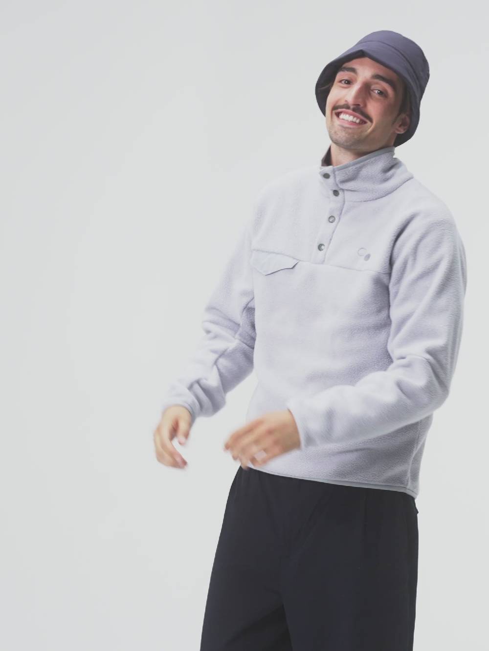 Pinqponq Fleece Pullover - Iced Grey (Unisex) Auslauf