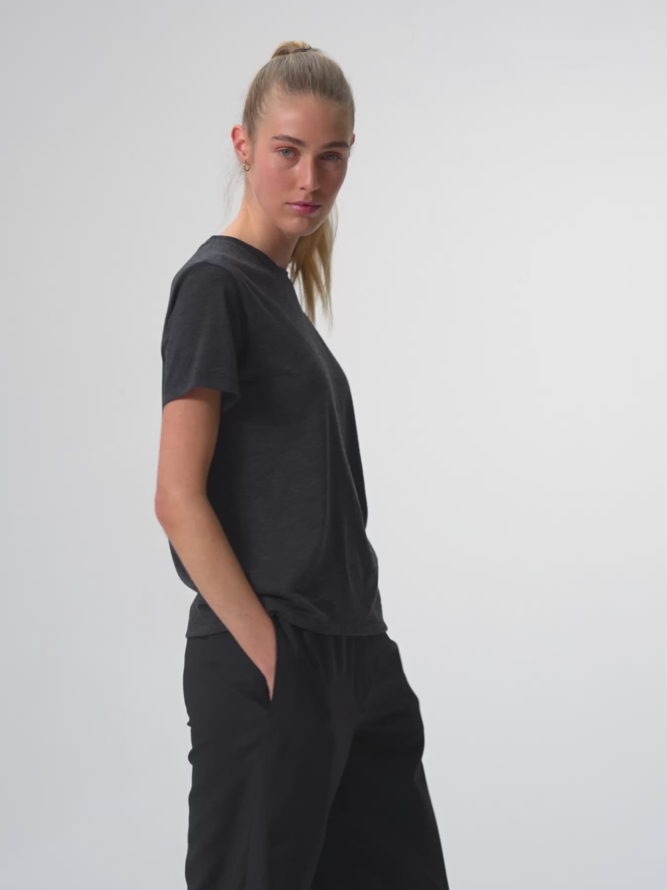 Pinqponq T-Shirt Merino - Dark Grey Melange (Female) Heißer Verkauf